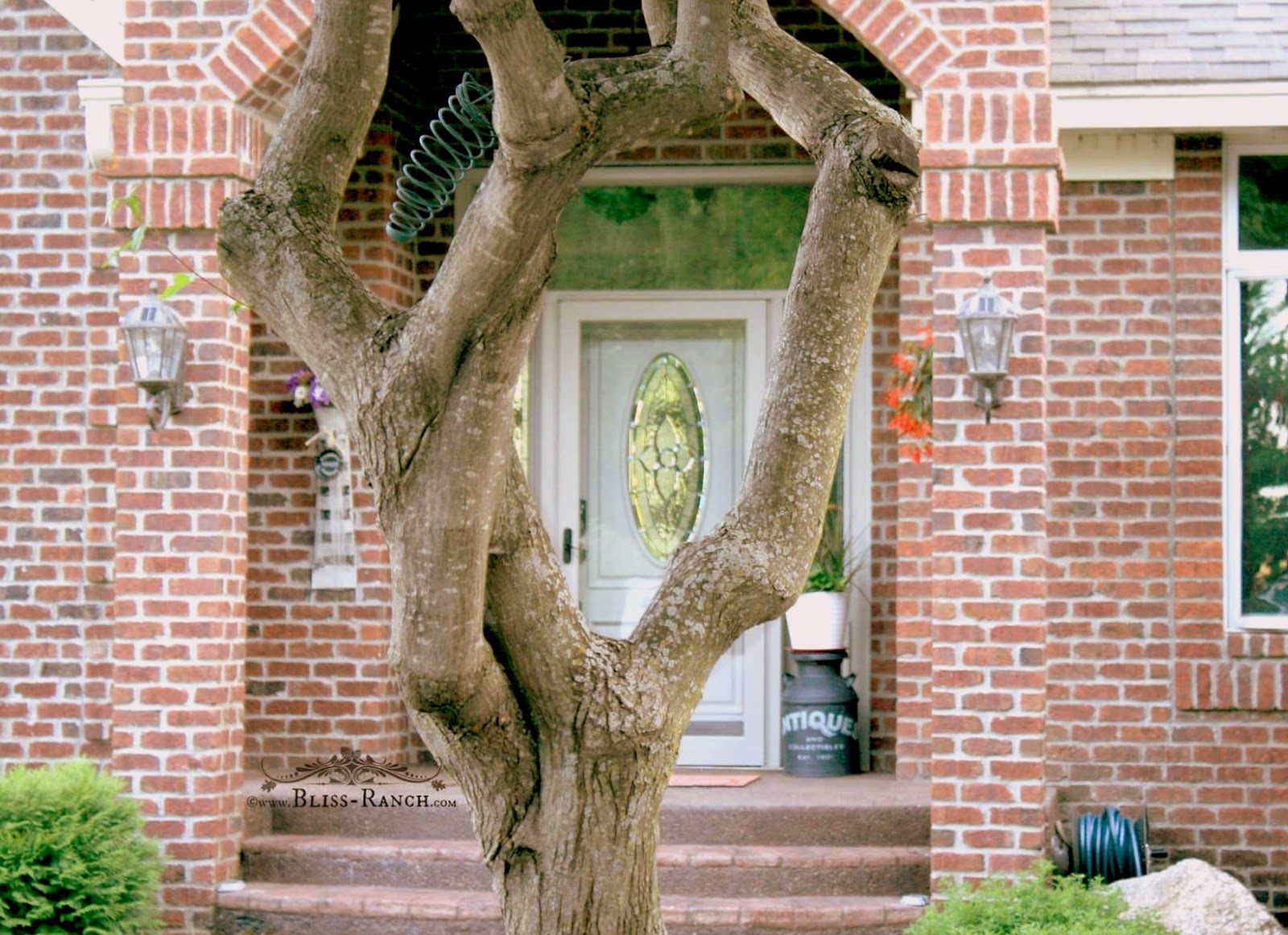 Bliss Ranch Fusion Mineral Paint Front Porch Update