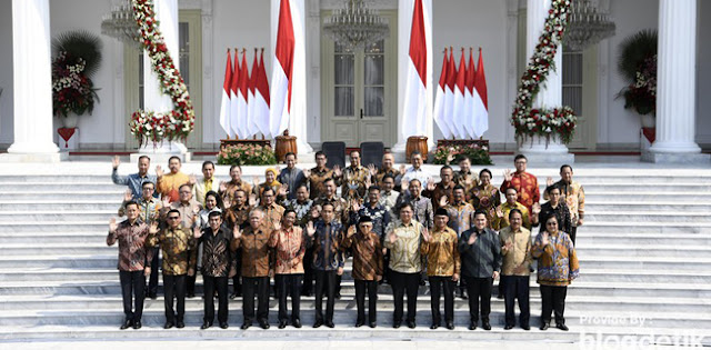 Setahun Jokowi-Maruf, Ini 9 Menteri Yang Layak Dipertimbangkan Dicopot Setahun Jokowi-Maruf, Ini 9 Menteri Yang Layak Dipertimbangkan Dicopot