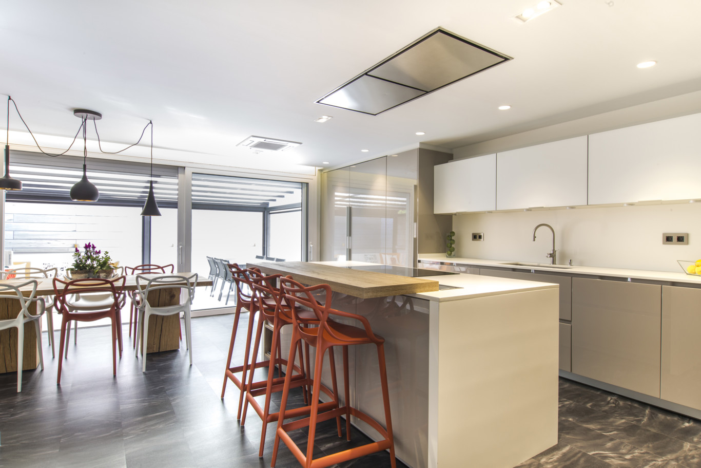 Portal de Diseño y Decoración: Una buena idea: cocina abierta con una