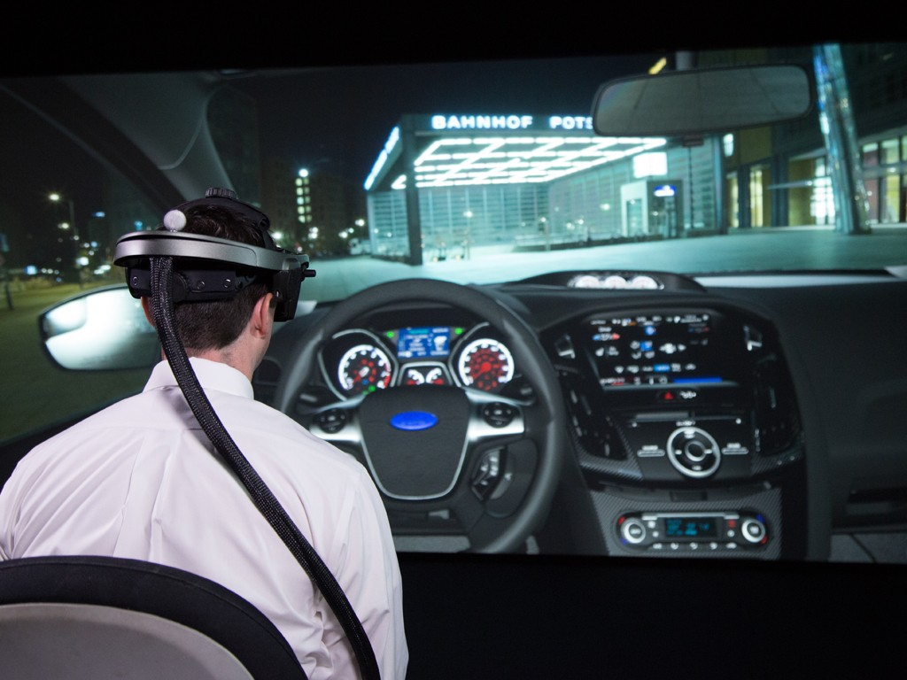 Ford's Virtual Reality Lab Improves Global Vehicle Quality 