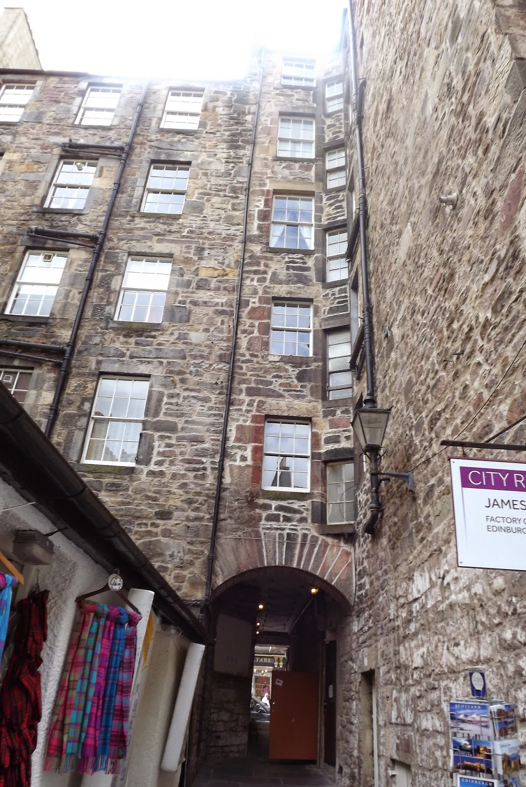 Genealogy Tours of Scotland Edinburgh's Closes and Courts