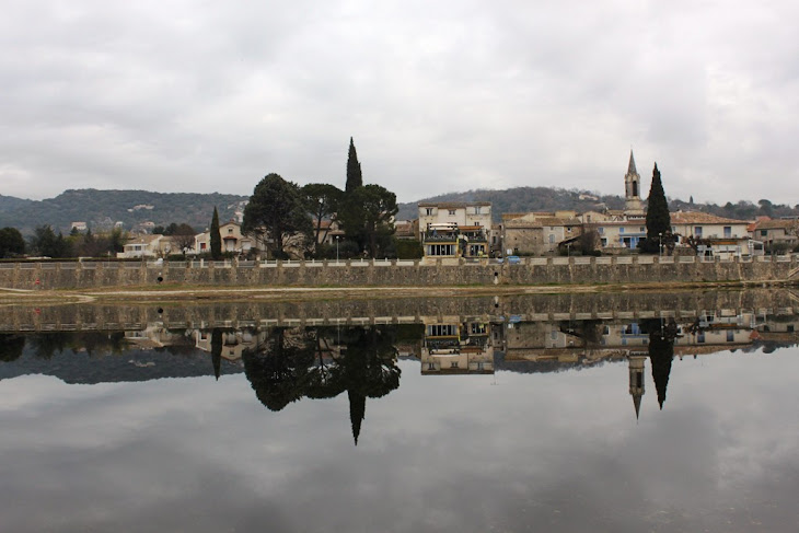 St MARTIN SE REFLETE DANS L'ARDECHE