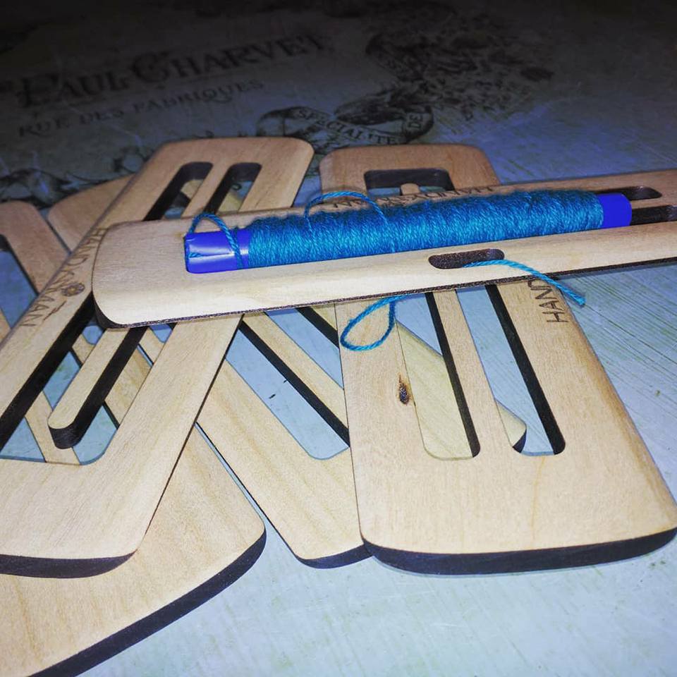 She's just a girl who creates...: New Band Loom Boat shuttles