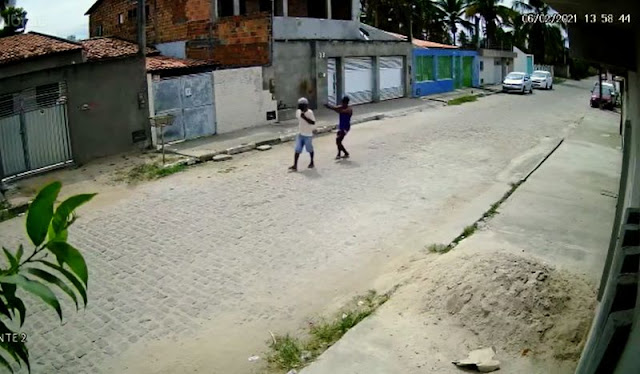 Camaçari – Vídeo mostra homem sendo assassinado a tiros