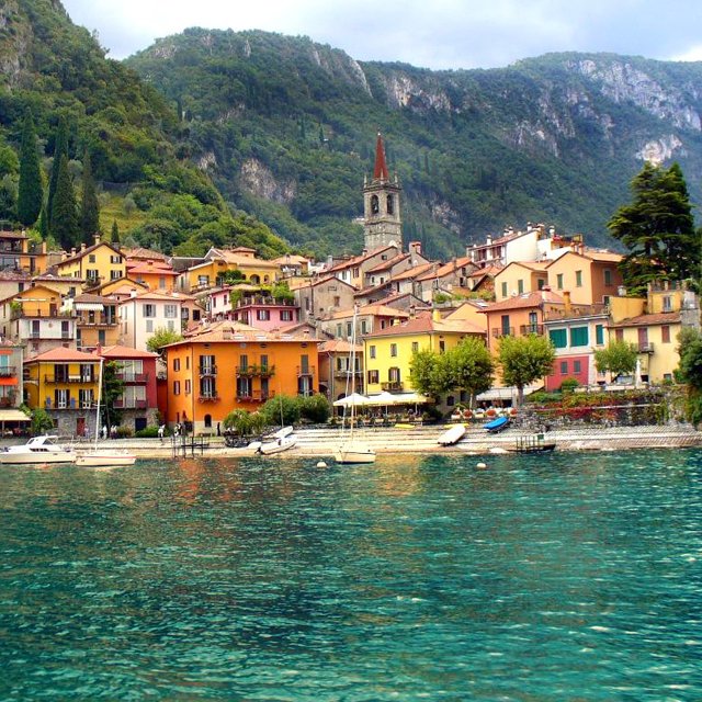 Banco de Imágenes Gratis Ciudad de Varenna en Italia Italy photos