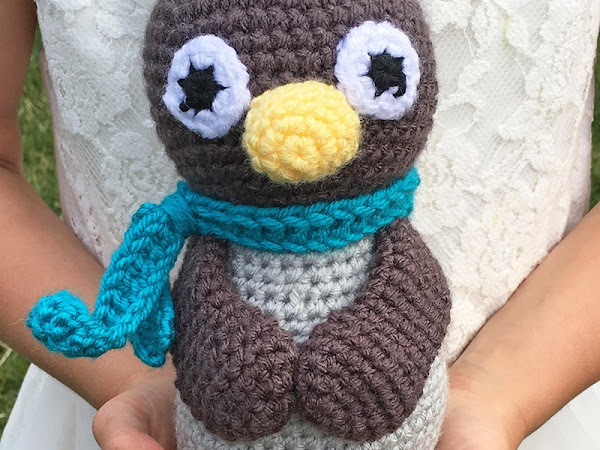 Amigurumi Penguin - A Free Crochet Pattern