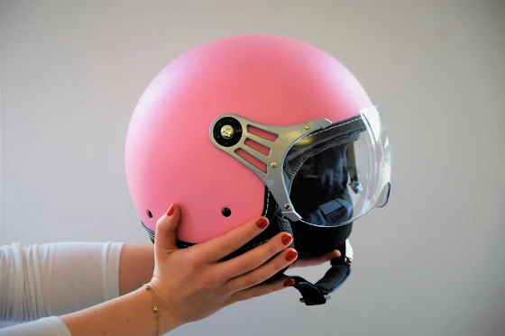 Pilih Mana Helm Full Face atau Half Face untuk Dijadikan Sebagai Helm Harian