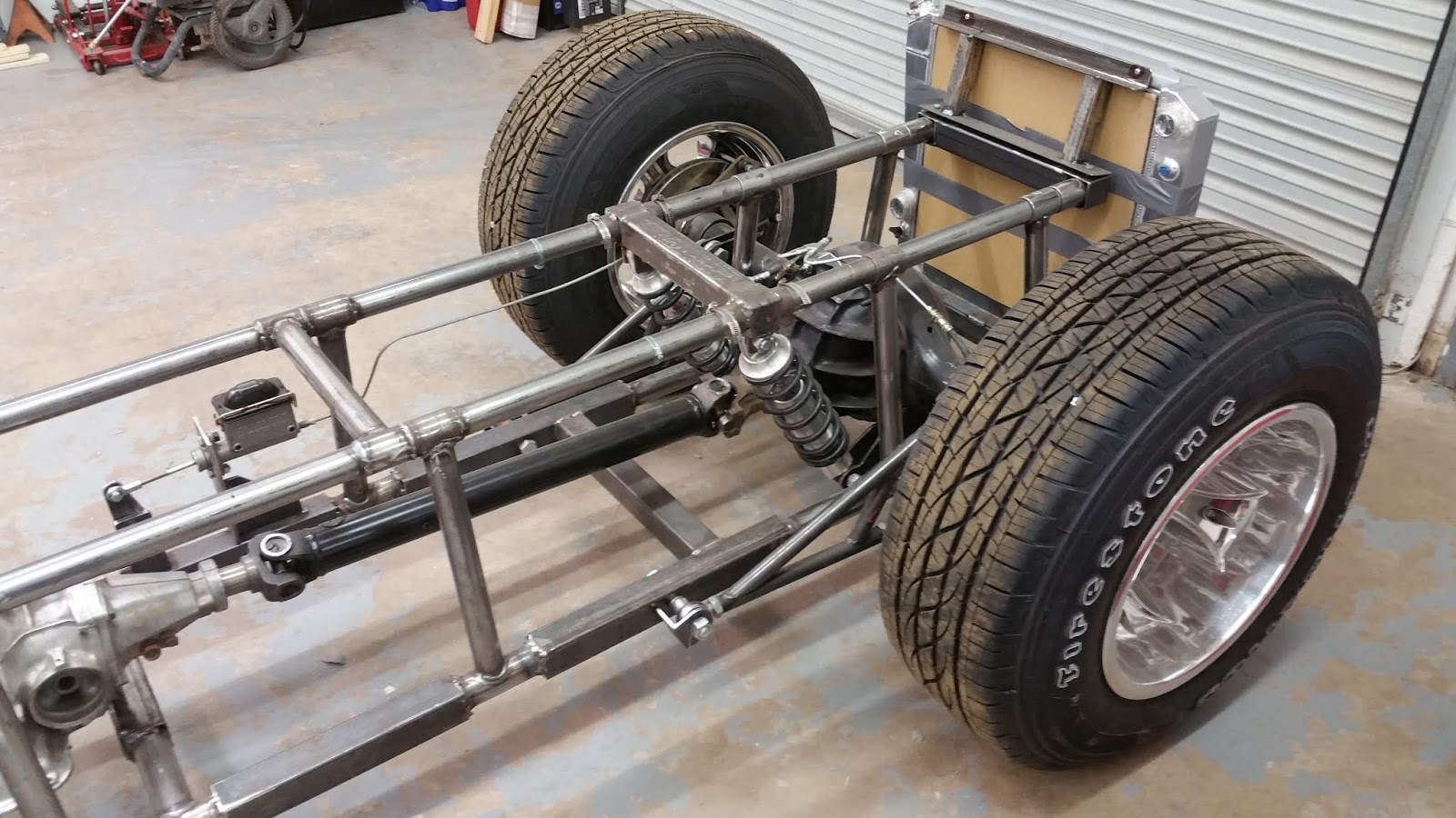V8 Trike Chopperv8 trike rolling chassis liomo chevy rollling chassis