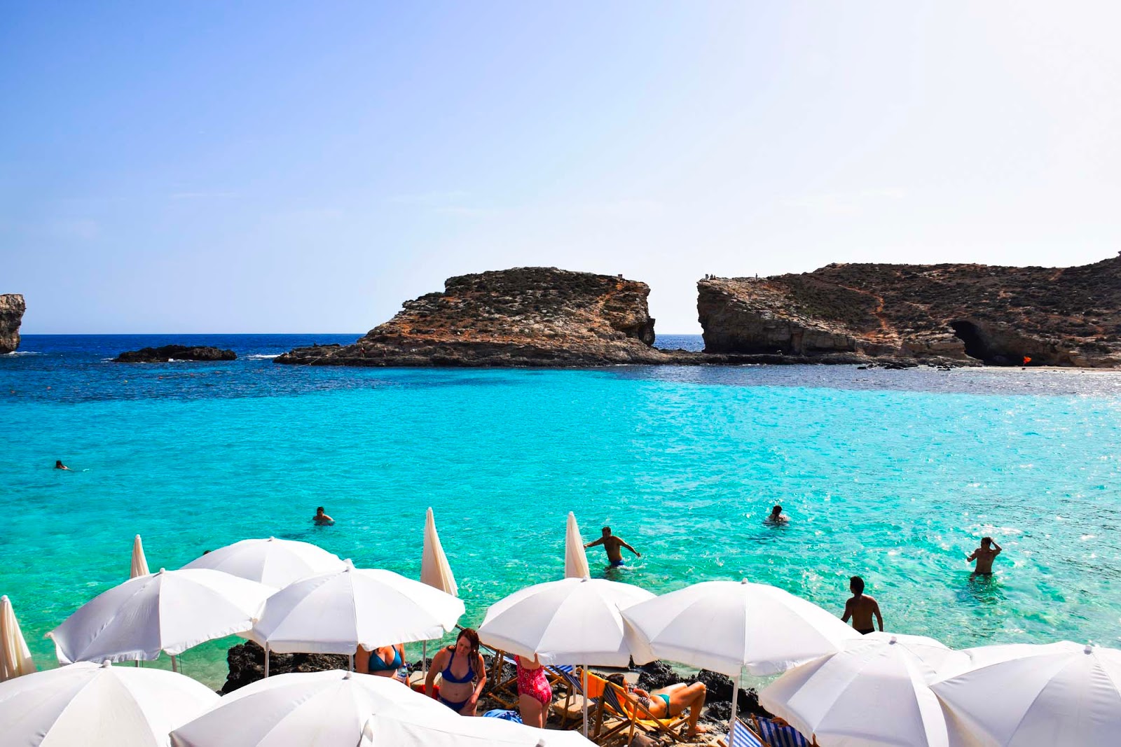 blue lagoon beach malta