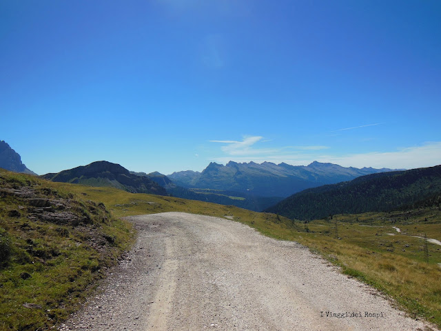 trekking passo valles