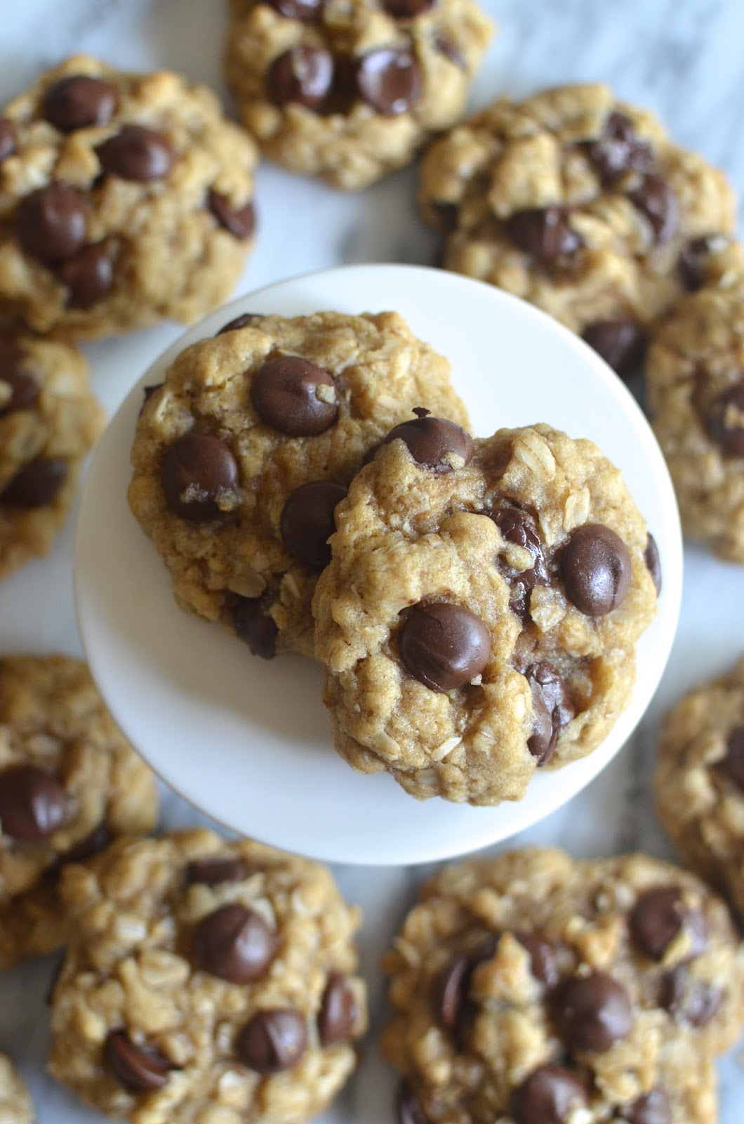 Playing with Flour Onebowl oatmeal chocolate chip cookies (made with oil)
