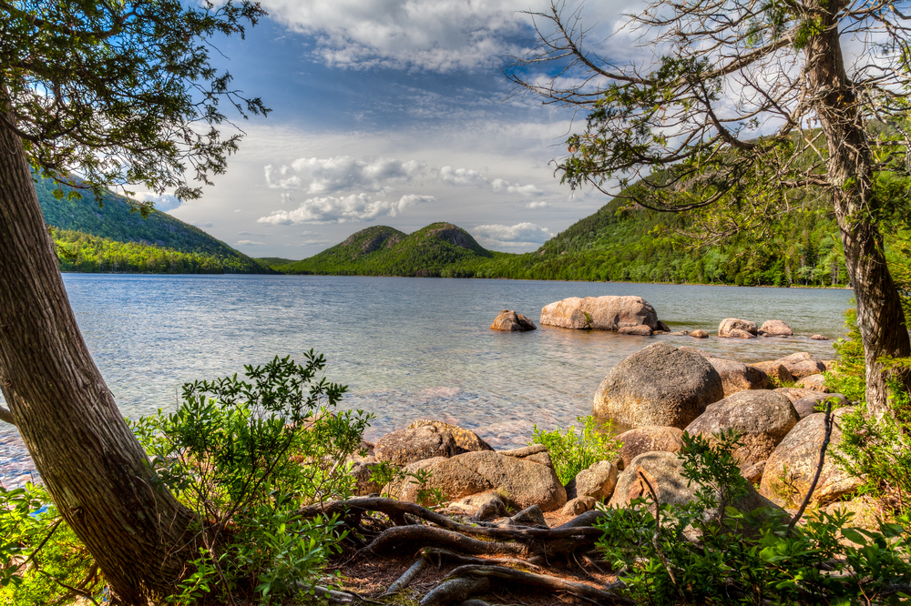 15 Best Lakes in Maine Around the Globe