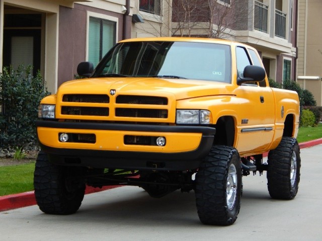 Manual de Mecánica y Servicio para Dodge RAM 1500 3500 Magnum, 318, 360