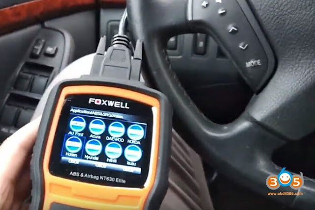 foxwell-nt630-airbag-reset-3