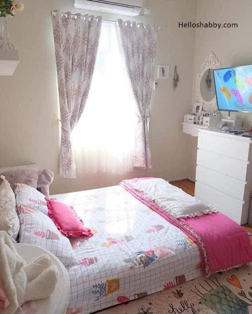 7+ Chic Ways to Style Your Bed on The Floor