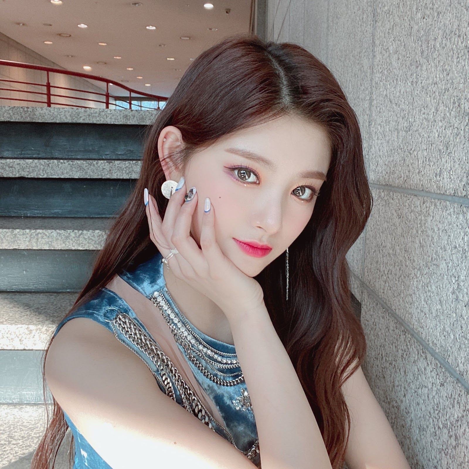 Gallery - Korean idol K-pop - Yiren EVERGLOW - P1