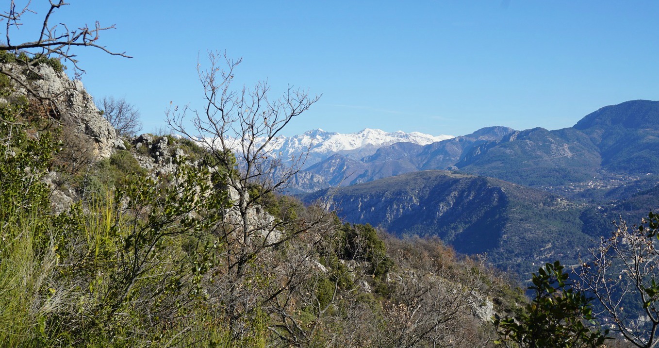 View from trail Le Broc Bezaudun