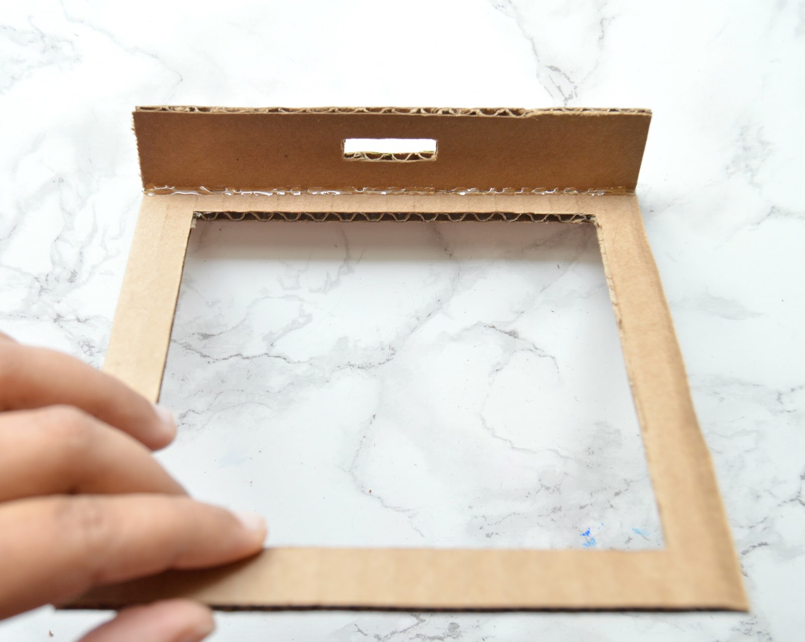 Vikalpah DIY Shadow Box using Cardboard