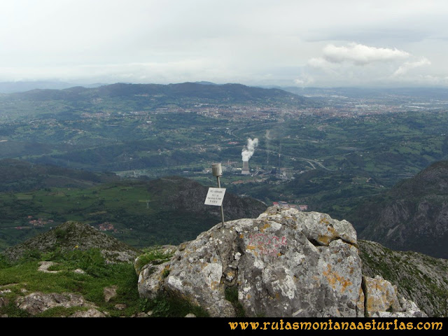 Ruta La Collada Monsacro: Pico Romiru o Monsacro