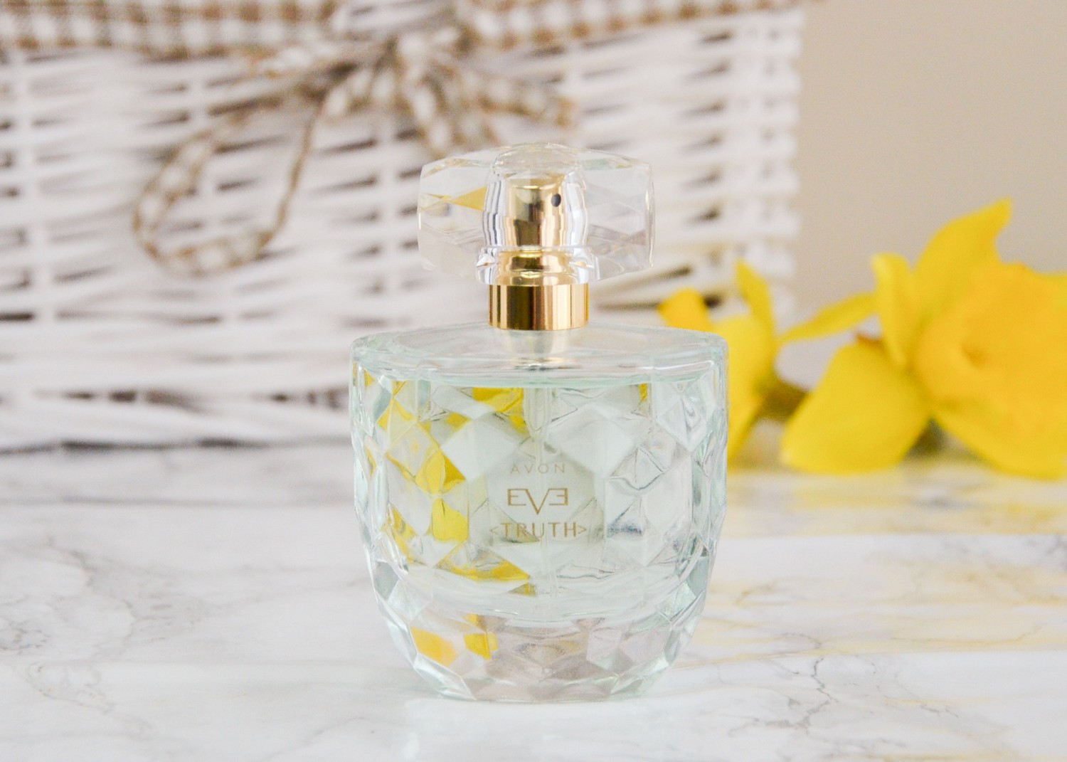 Avon Eve Truth Eau de Parfum — Lana Talks