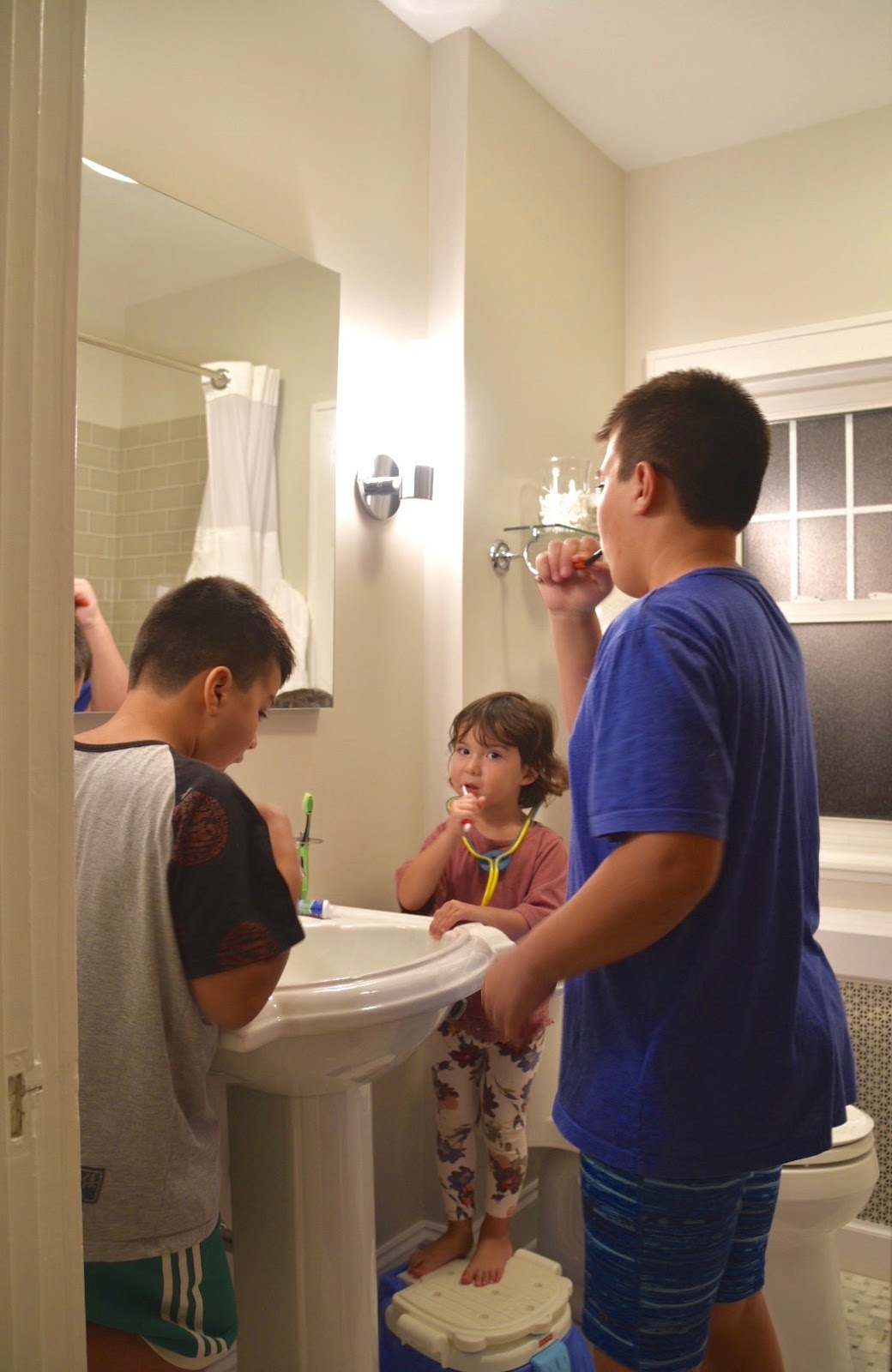 kids pee shower 