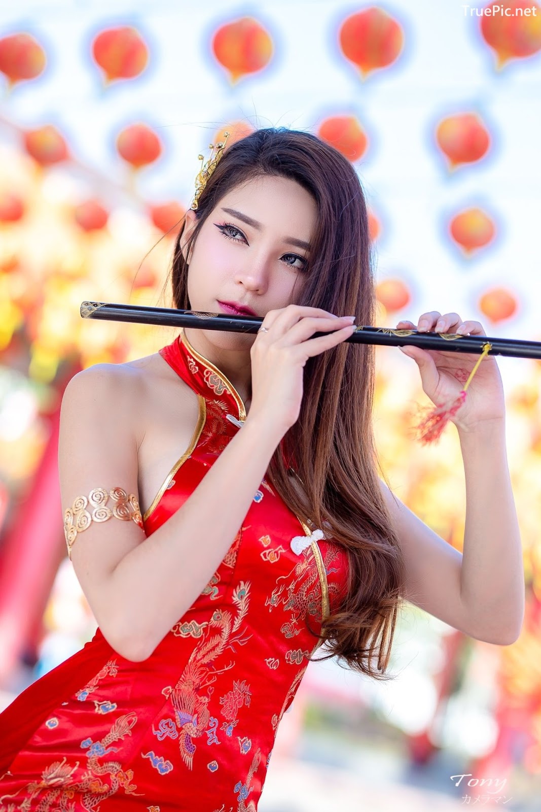 Image-Thailand-Hot-Model-Janet-Kanokwan-Saesim-Sexy-Chinese-Girl-Red-Dress-Traditional-TruePic.net- Picture-5