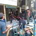 Babinsa Kestalan Himbau Warga Untuk Physical Distance