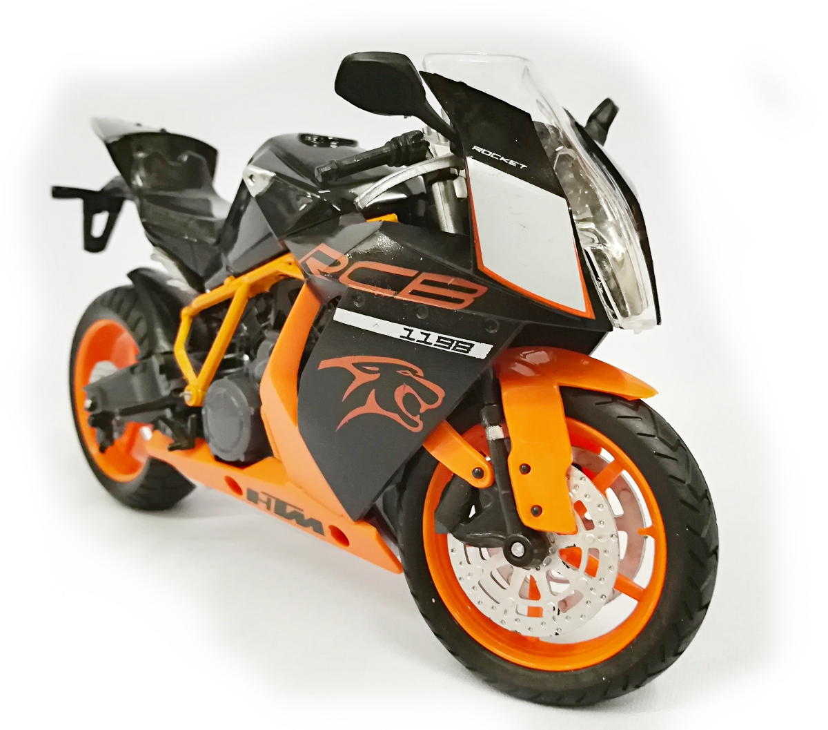 Ducati bburago. реплика бмв мото. сборная модель honda cbr 600 f4. иж 49. Harley davidson xr 750tt.