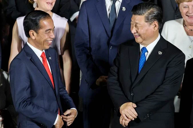 China-Sumringah-Melihat-Jokowi-Disuntik-Vaksin-Sinovac-Buatan-Mereka-Begini-Katanya
