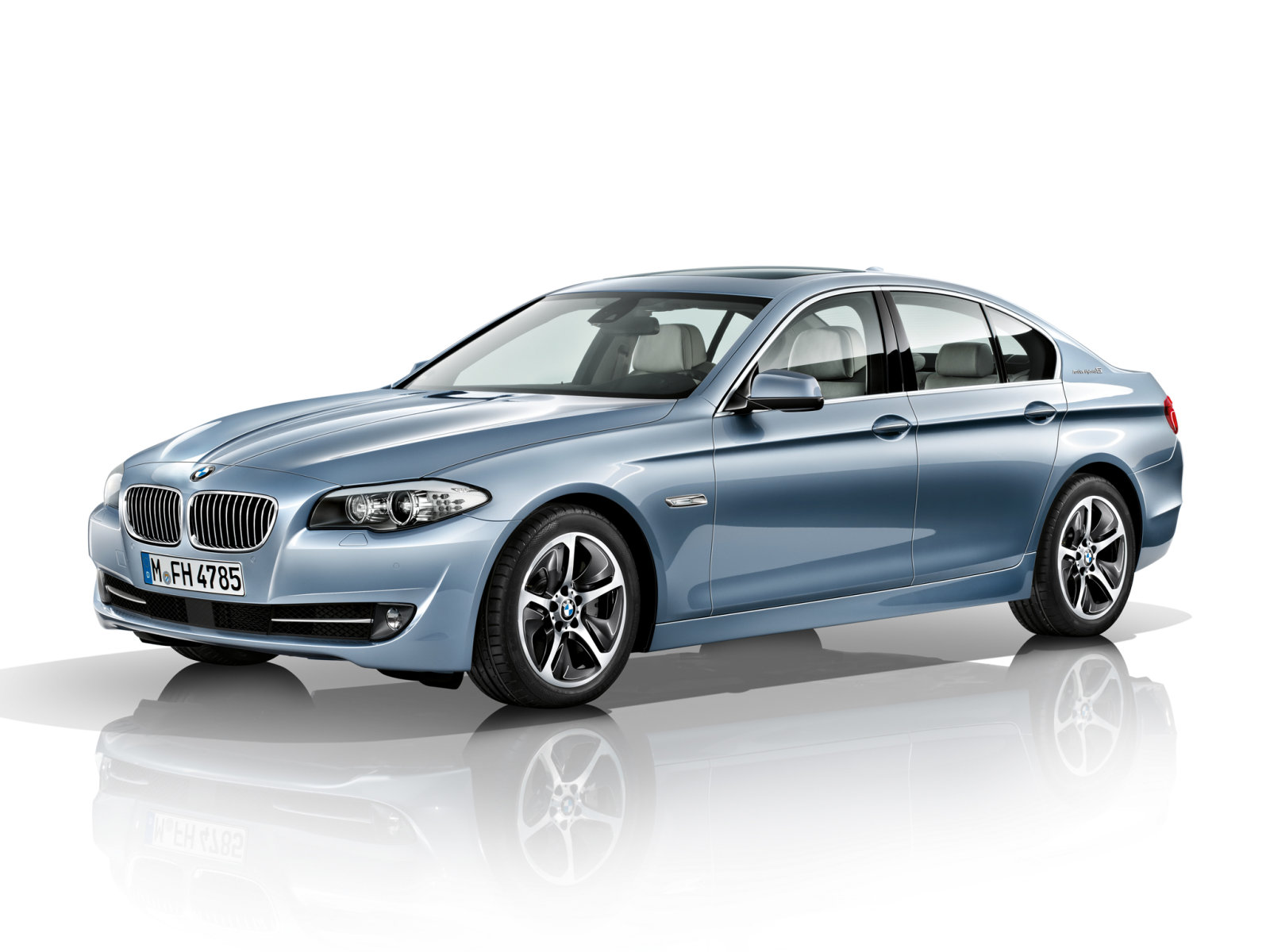 2013 BMW 5 ActiveHybrid Auto Cars Concept