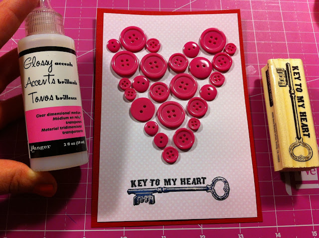 Valentines-Day-Buttons-Heart-Key-Stamp