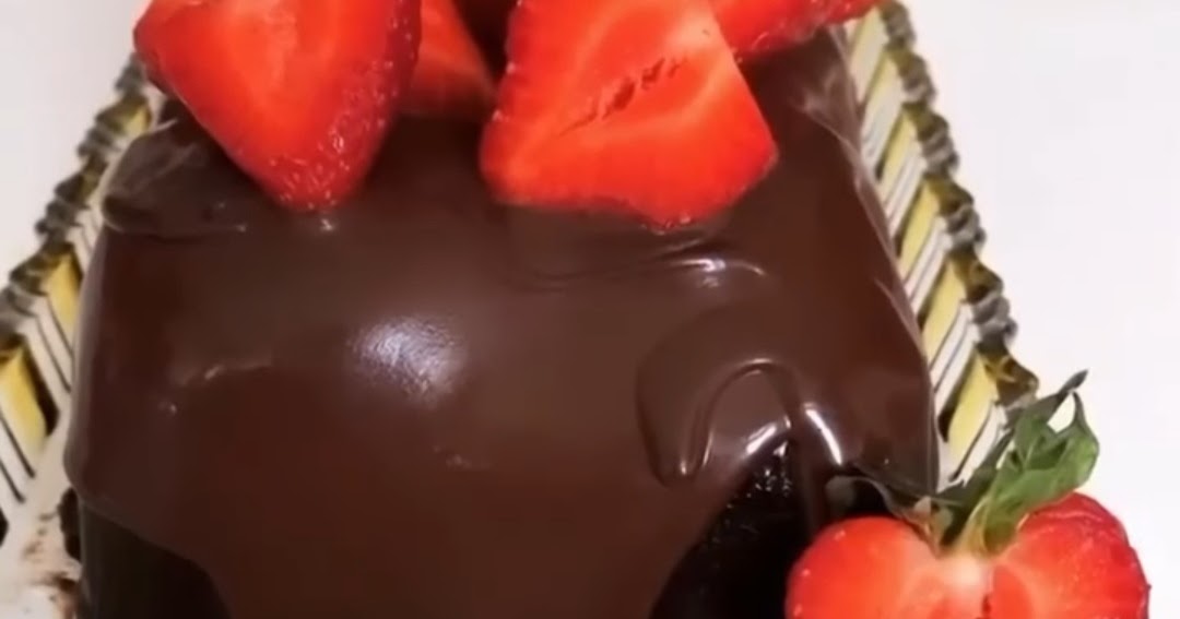 ÇİLEKLİ&OREOLU MOZAİK PASTA Nurlumutfakta