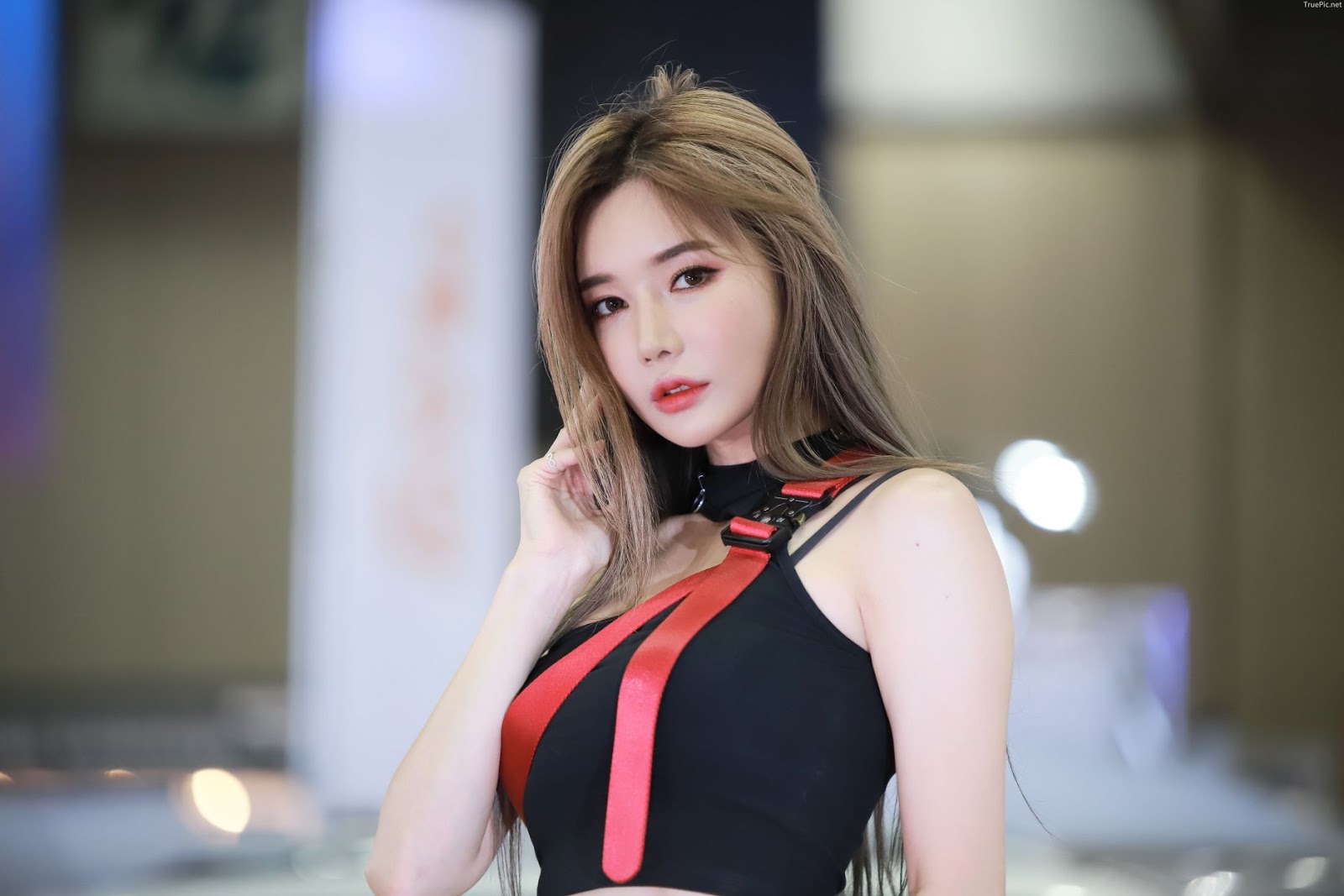 Korean Racing Model - Han Ga Eun - Seoul Auto Salon 2019 - Picture 74