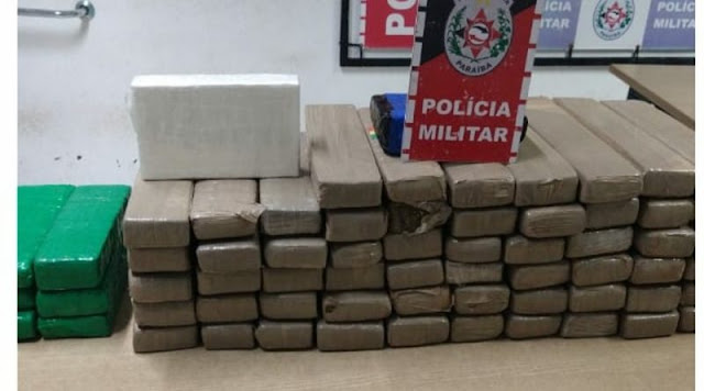 Operação das Polícias Federal e Militar prende três pessoas com 82 quilos de drogas escondidas dentro de carroceria de veículo na Paraíba