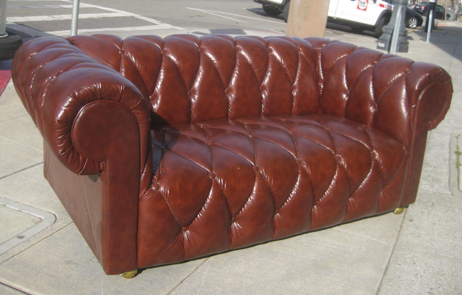 UHURU FURNITURE & COLLECTIBLES SOLD Tufted Vinyl Loveseat 60