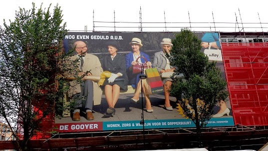 De Dappermarkt: Domweg Gelukkig op de Dappermarkt