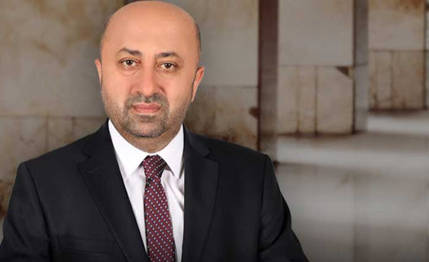 Ömer Döngeloğlu kimdir? aslen nereli? kaç yaşında ne zaman öldü? biyografisi ve hayatı hakkında kısa bilgi. Ömer Döngeloğlu kimdir? aslen nereli? kaç yaşında ne zaman öldü? biyografisi ve hayatı hakkında kısa bilgi.