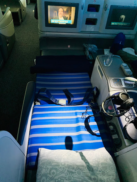 LOT Polish Airlines LO31 Business Class Boeing 787-8 Budapest (BUD) to Chicago O'Hare (ORD)