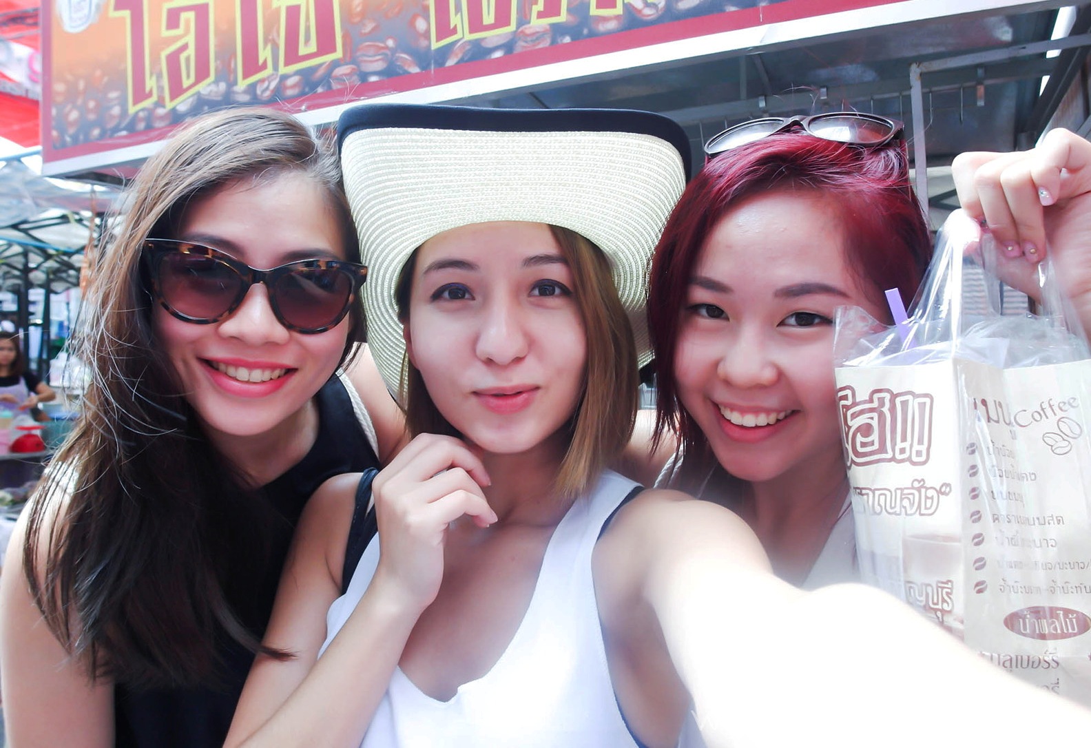 Đi Thái Lan nên đi tour hay tự túc Đi Thái Lan nên đi tour hay tự túc