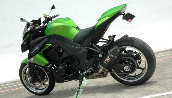Кавасаки z1000 Street