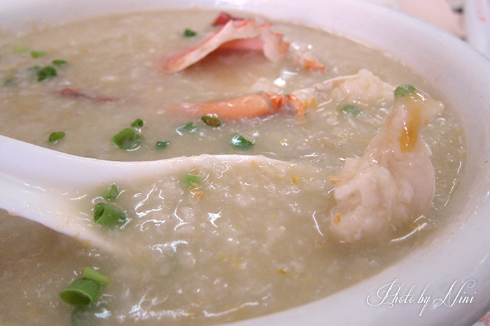 【澳門美食】誠昌飯店水蟹粥。官也街美食代表 【澳門美食】誠昌飯店水蟹粥。官也街美食代表