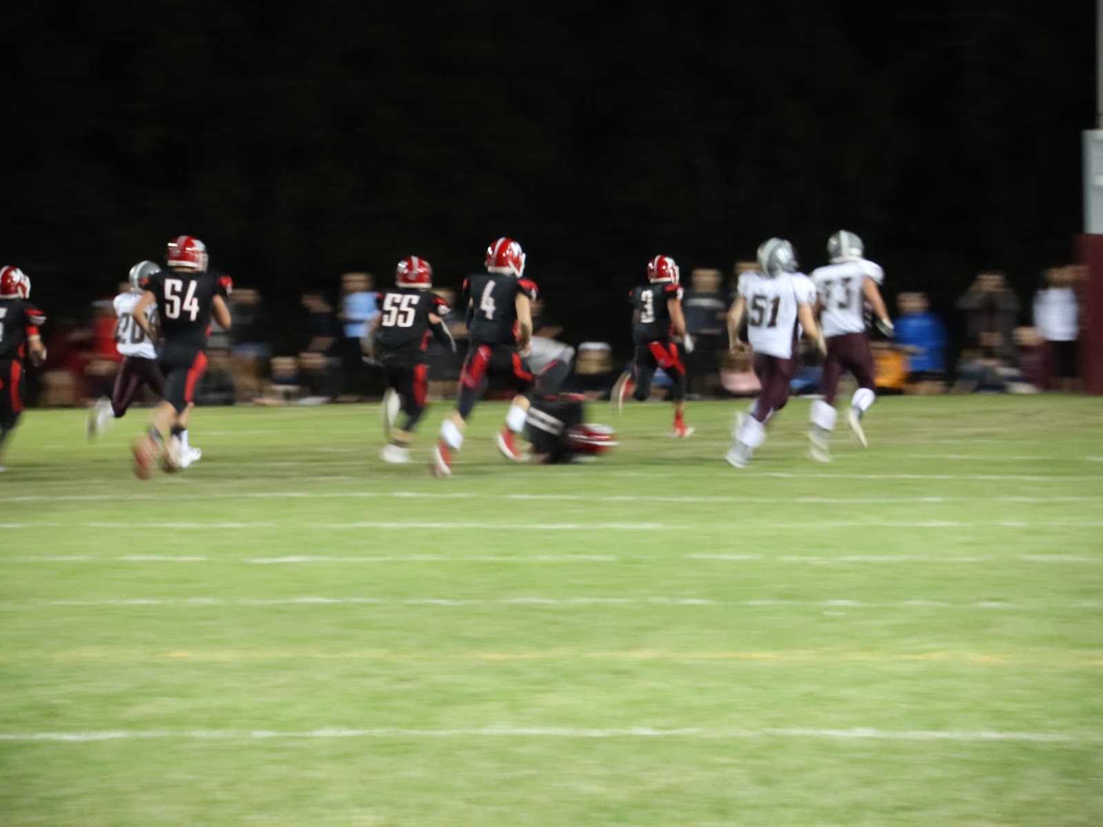 Suite Sports PHOTO GALLERY Holliston vs Millis Football