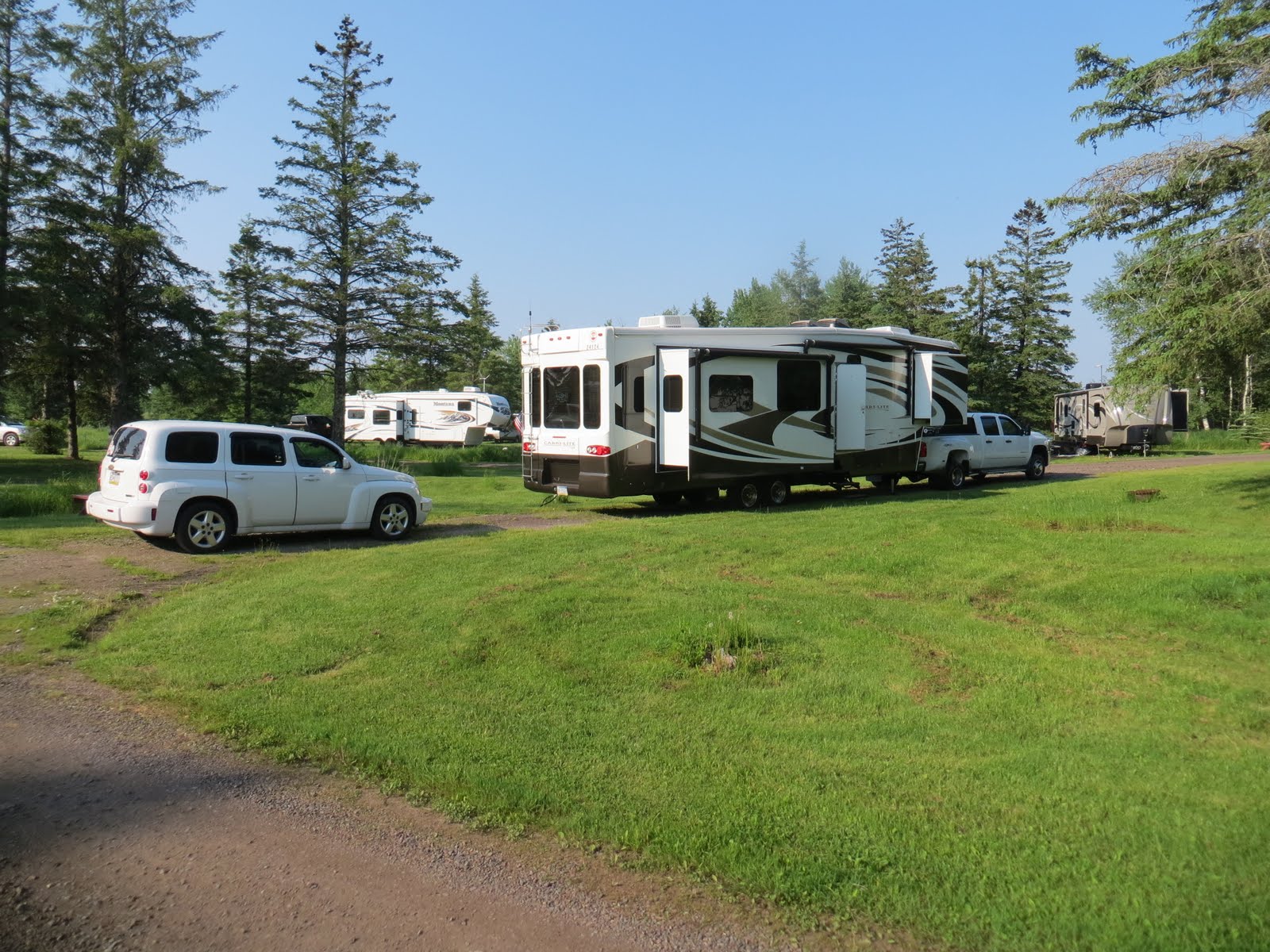 Bob and Linda's RV Travels Northland Camping and R V Park