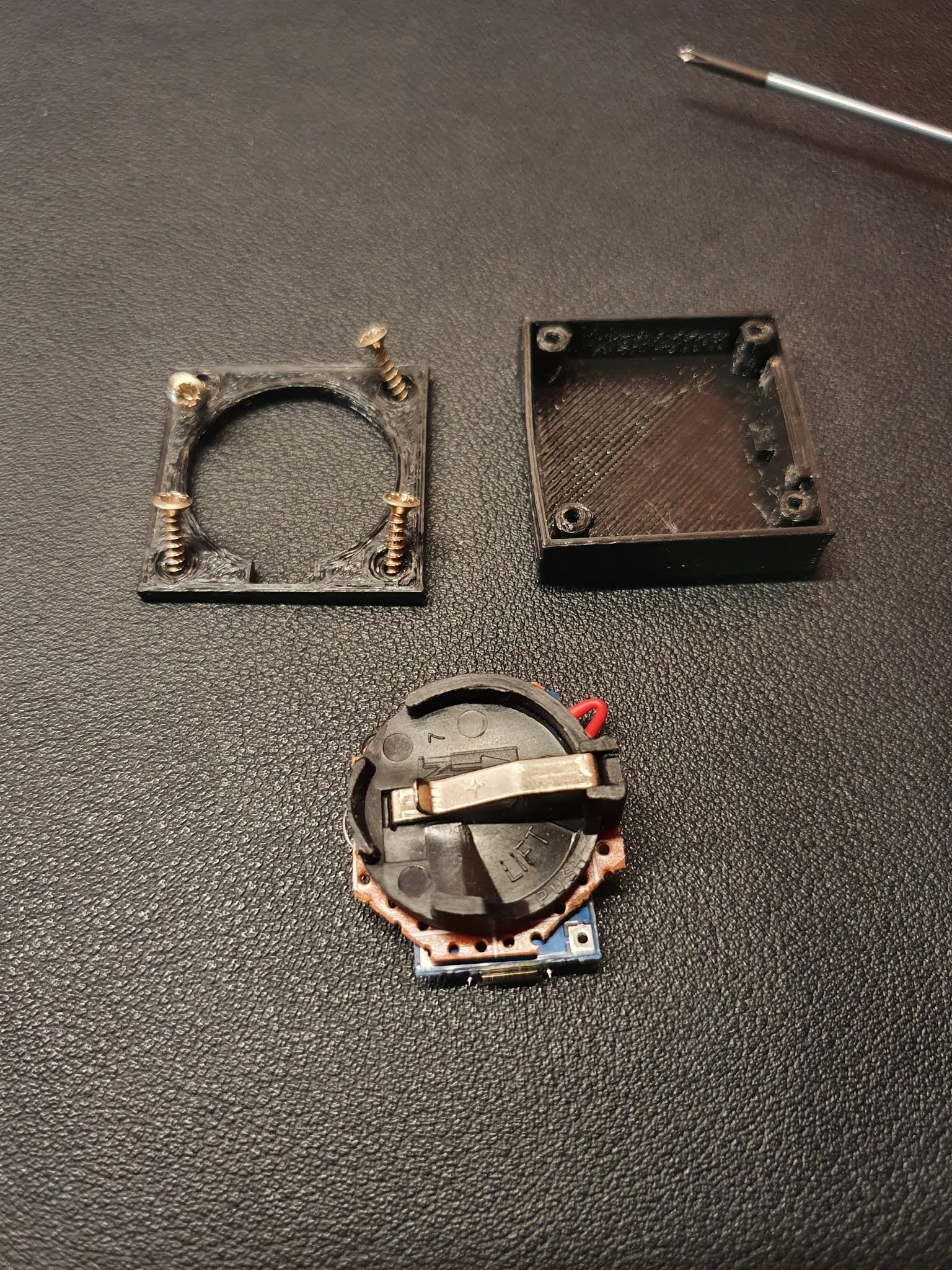 Coin Battery Charger Nebur Tech Space