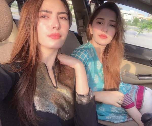 Pictures of Naimal Khawar with her Sisiters giving us Major Siblings Goals Pictures of Naimal Khawar with her Sisiters giving us Major Siblings Goals