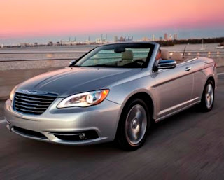 2013 Chrysler 200 Convertible picture