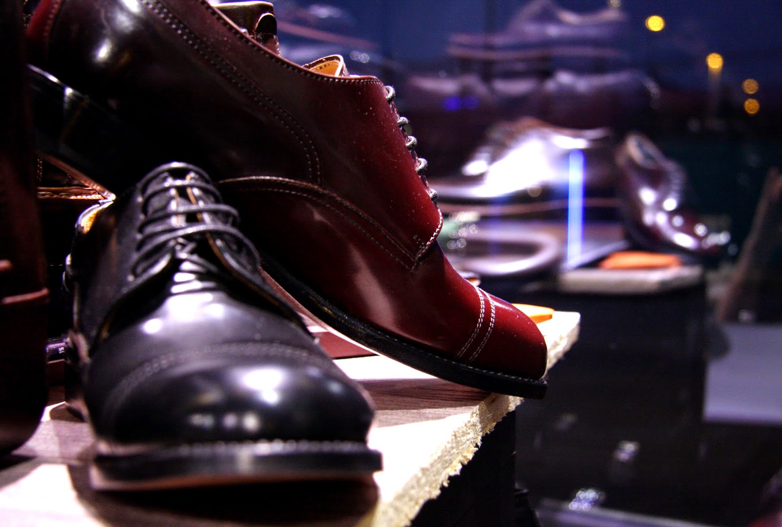 Gentlemen's Fashion Blog Oxblood Shoes Zürich's Finest Shoestore