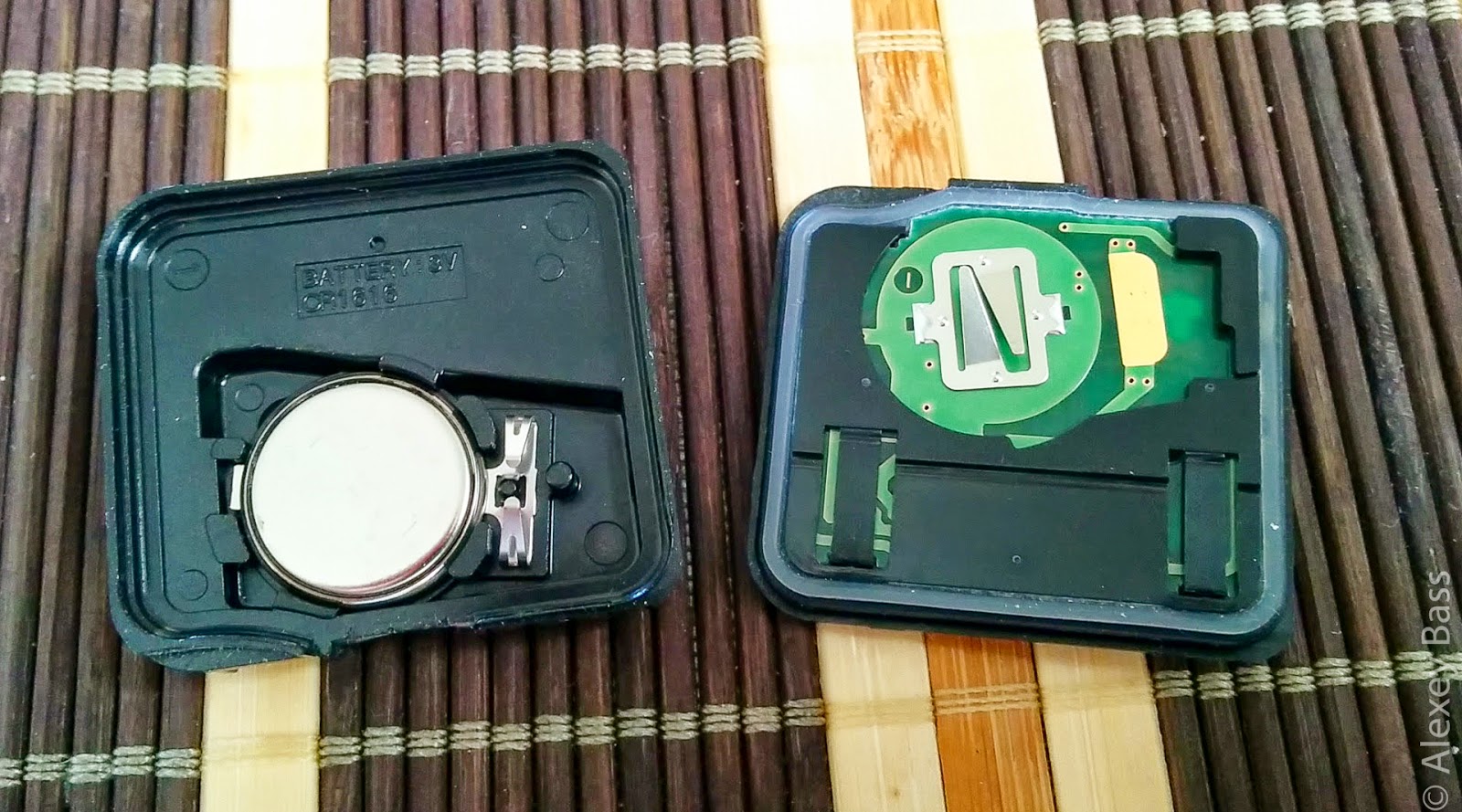 New Honda Civic Hatchback Mk9 2013: Keyfob battery replacement