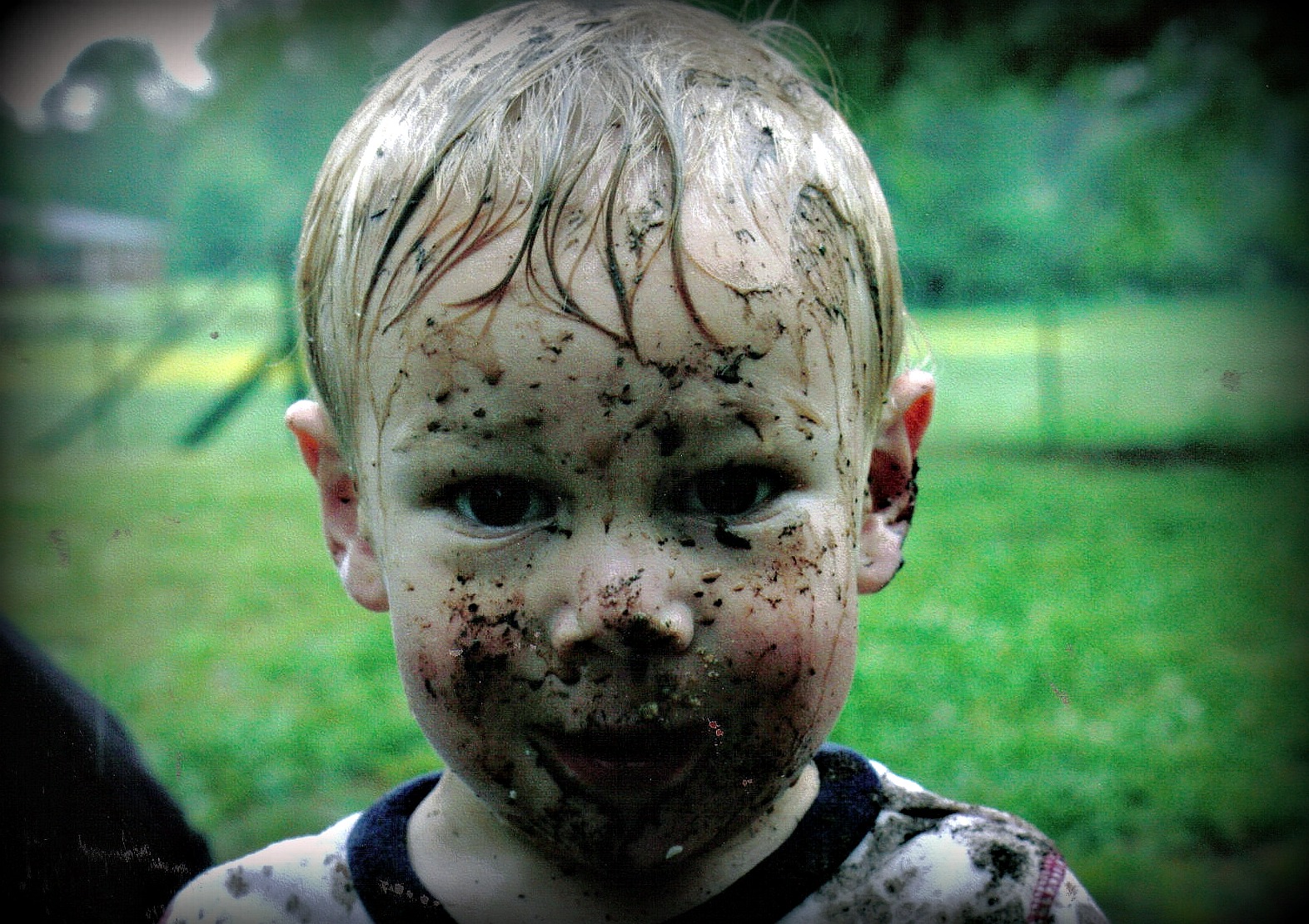 Snips of Snails And Puppy Dog Tails Kids + Dirt = Good Mommy?