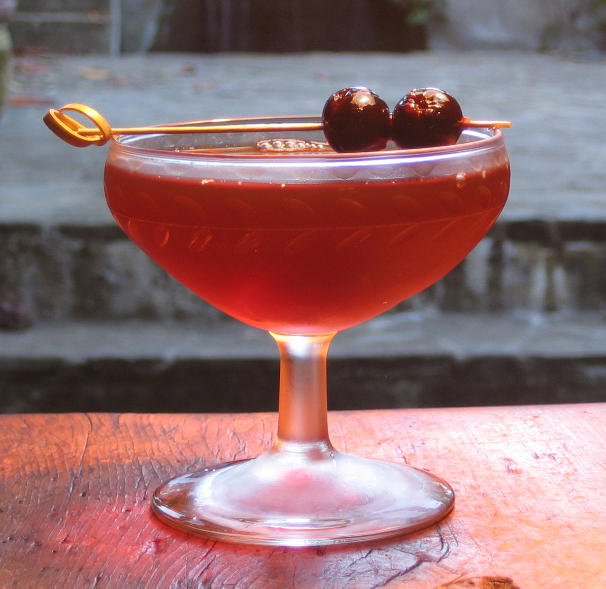 Fogged In Lounge: Calling All Manhattans: WDM